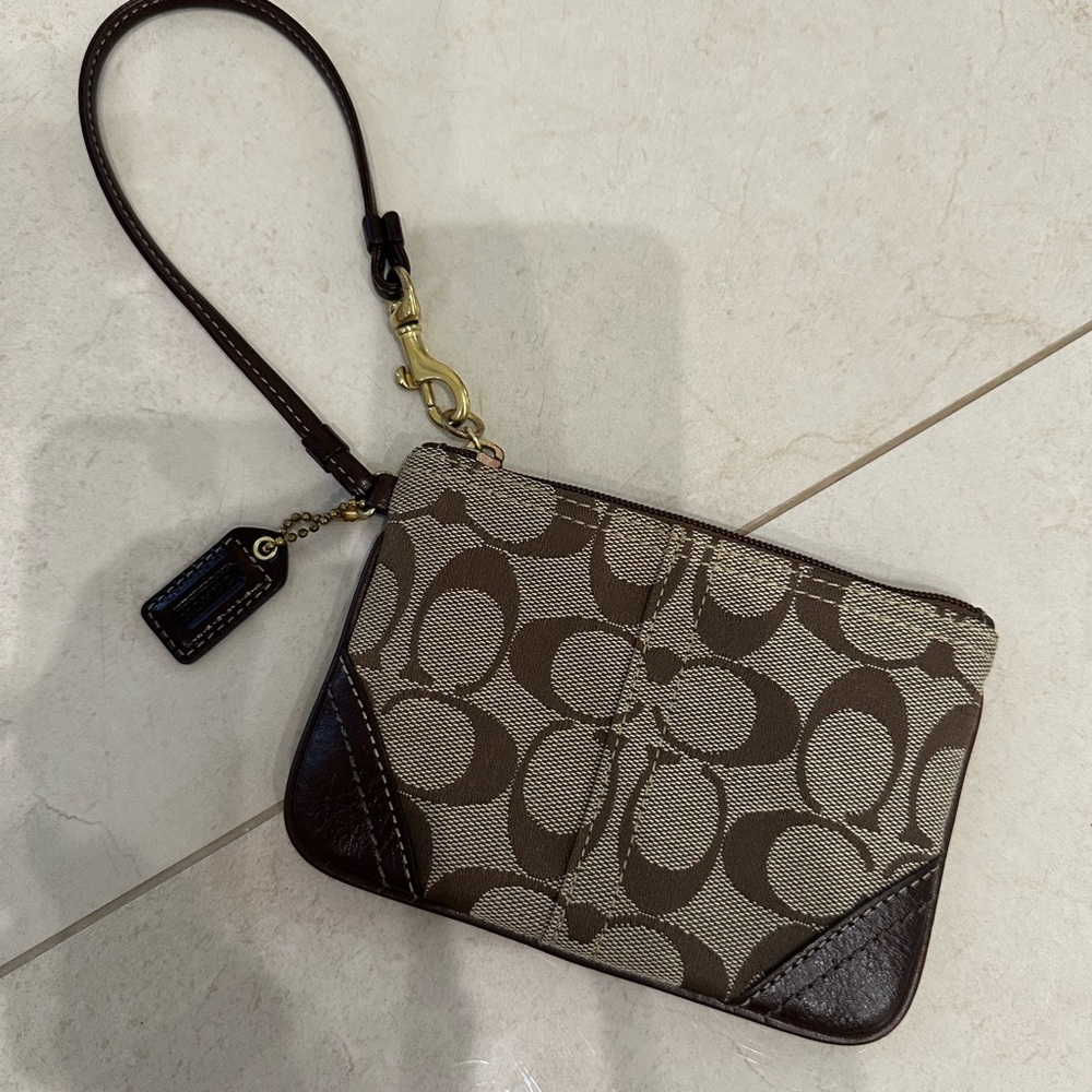 Brown and Cream Wristlet